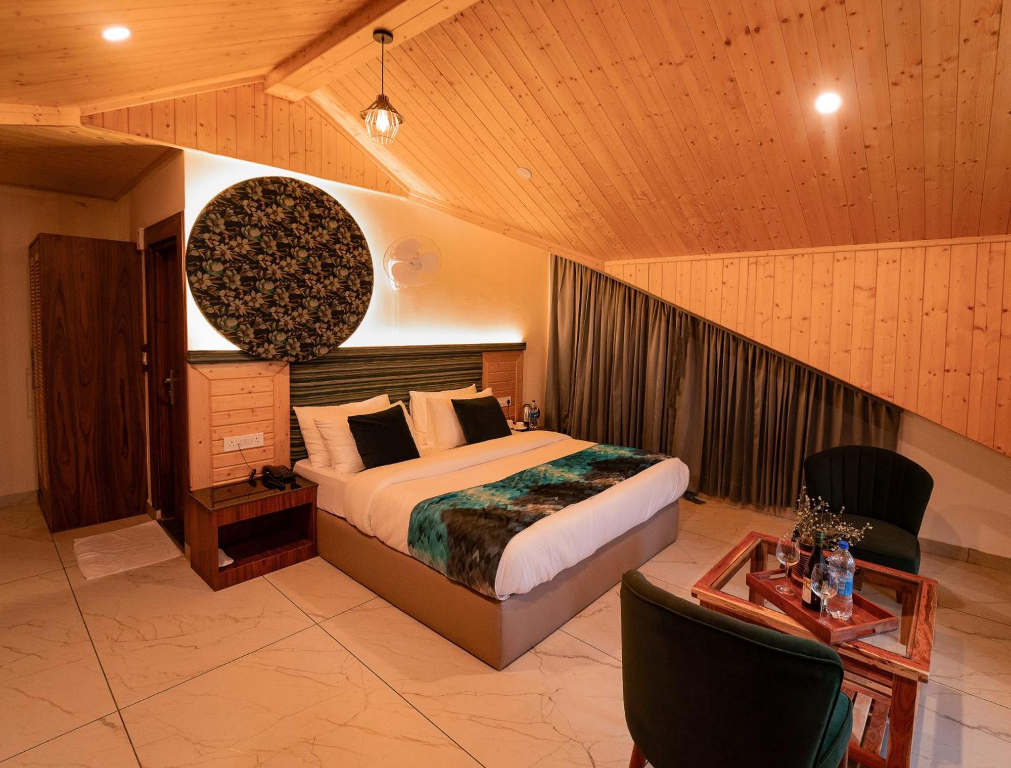 Hotel Nazaara - A Luxe Retreat Manāli Exterior foto