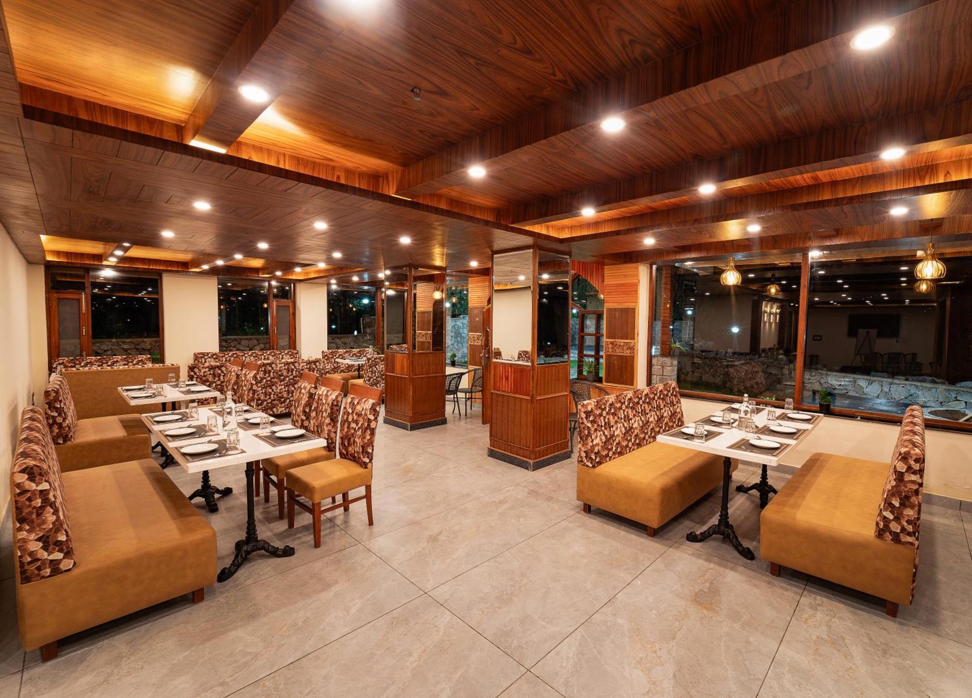 Hotel Nazaara - A Luxe Retreat Manāli Exterior foto